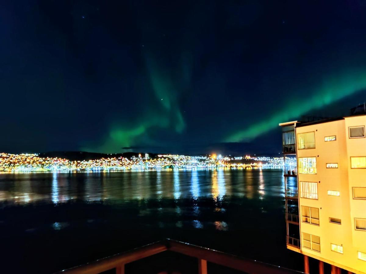 Top Floor Apartment With A Magic View Tromsø Zewnętrze zdjęcie